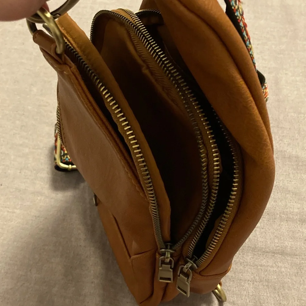 Antik Kraft Brown Crossbody Bag with Patterned Strap - Picture 2 of 4